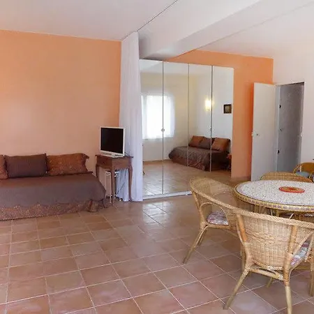 Le Palais Lumiere.1 Apartment *